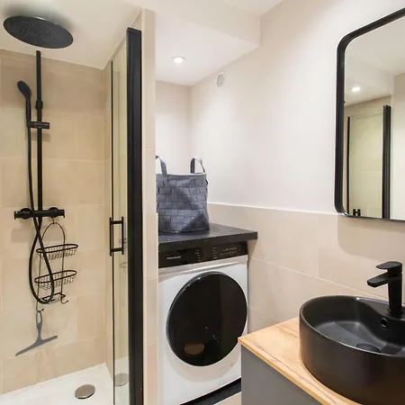 Διαμέρισμα Cosy Lumineux Avec Balcon *