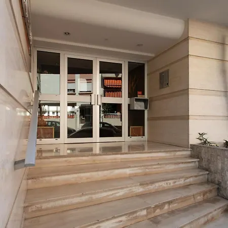 Διαμέρισμα Cosy Lumineux Avec Balcon *